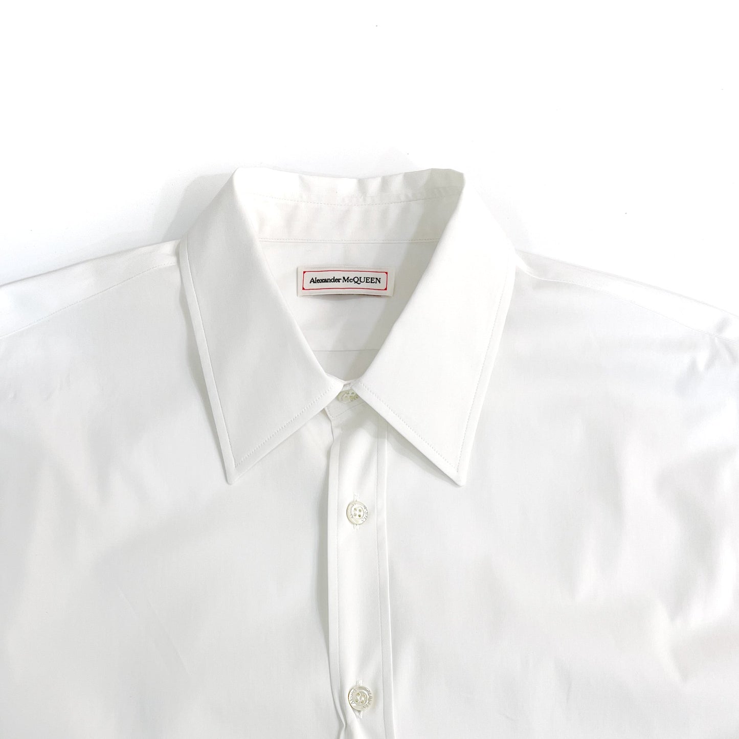 Alexander McQueen White Mcqueen Graffiti Shirt | Designer code: 677866QSN44 | Luxury Fashion Eshop | Lamode.com.hk