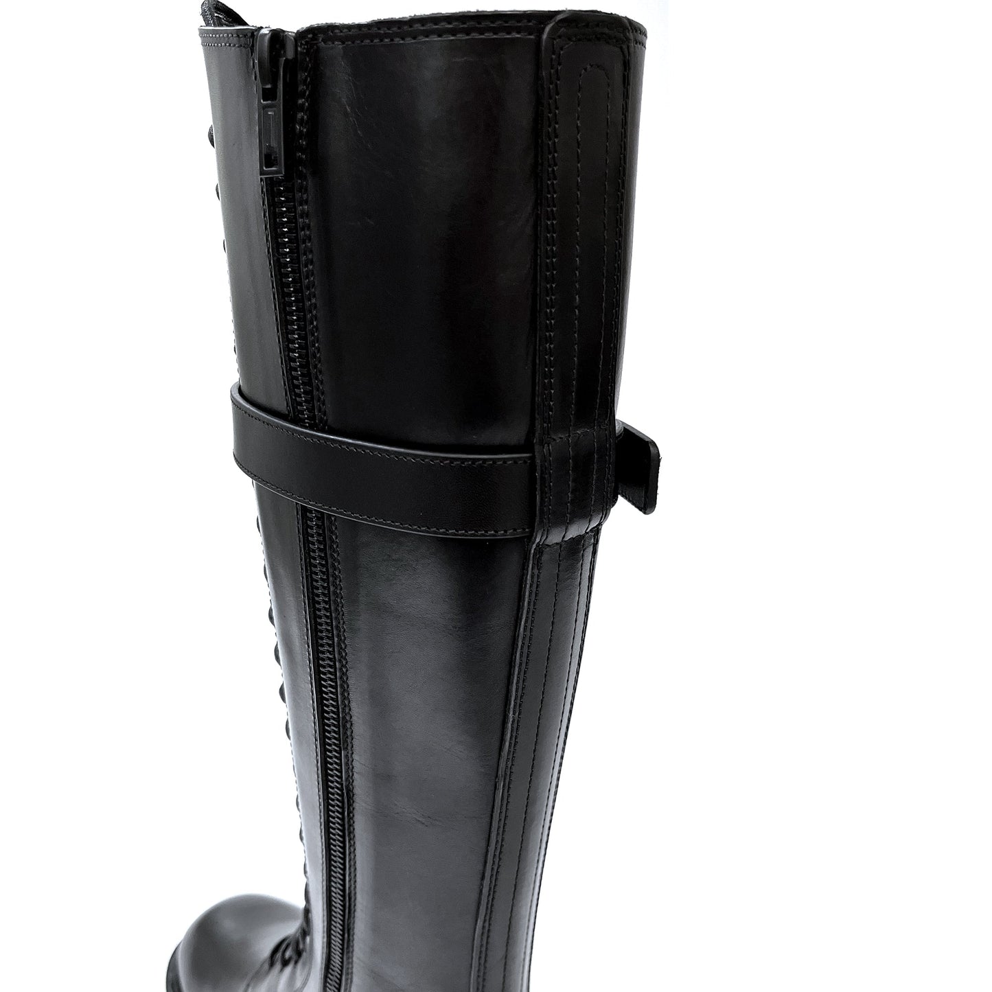 Ann Demeulemeester Buckle Fastening Leather Combat Boots | Designer code: 2102WC04390 | Luxury Fashion Eshop | Lamode.com.hk