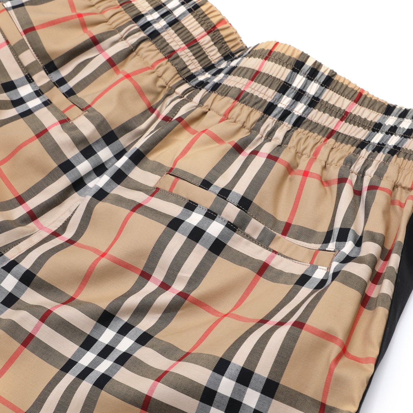 Burberry Checked Side Stripe Shorts | Designer code: 8040598 | Luxury Fashion Eshop | Lamode.com.hk
