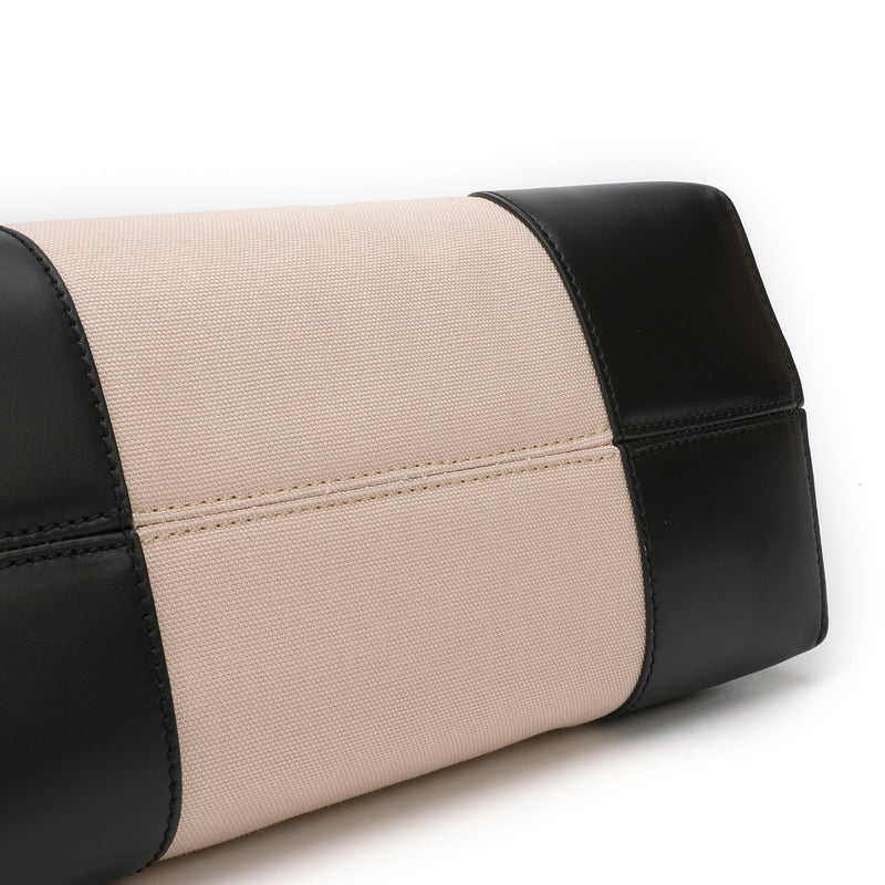Fendi By The Way Medium Shoulder Bag | Designer code: 8BL146ADYN | Luxury Fashion Eshop | Lamode.com.hk