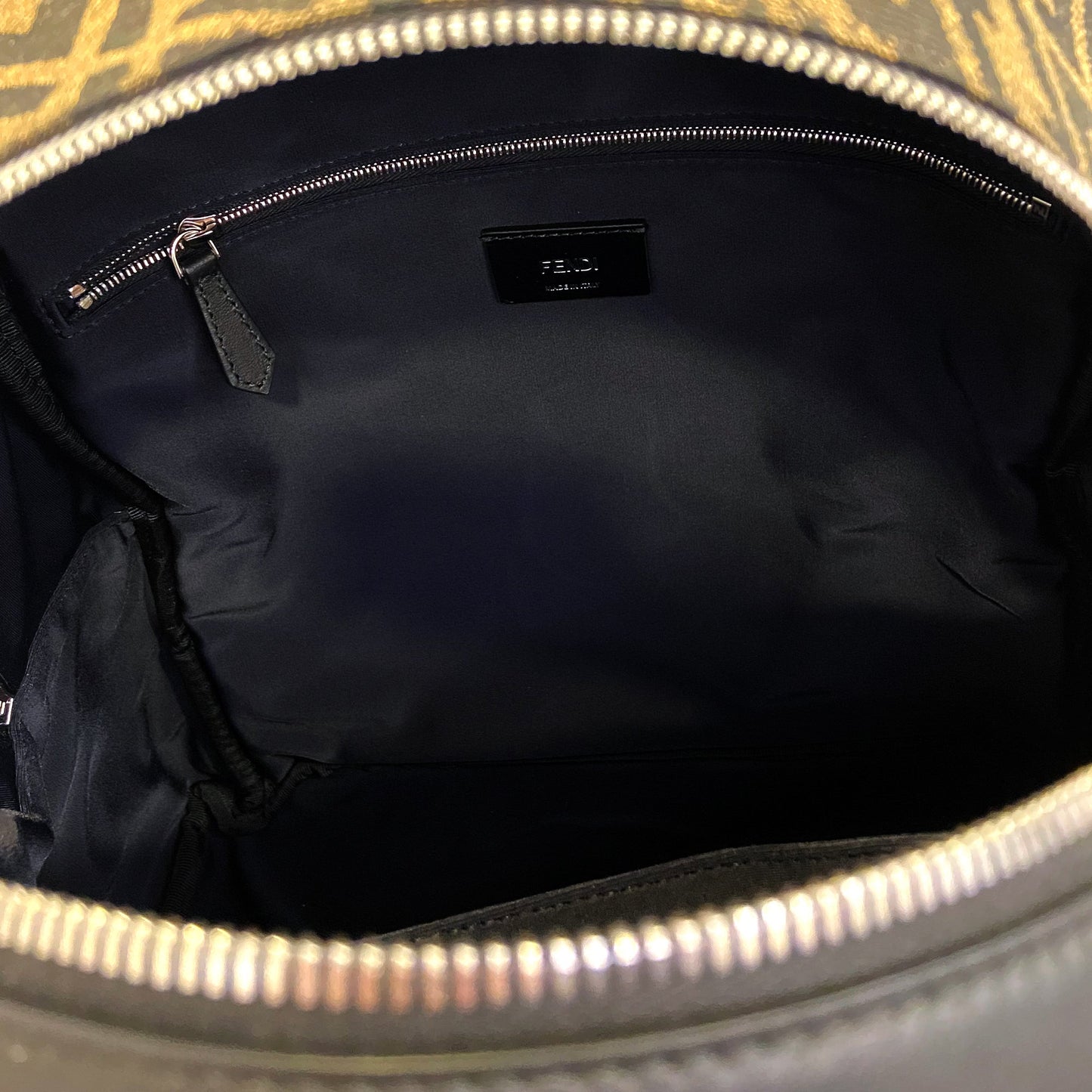 Fendi FF Motif Backpack | Designer code: 7VZ042AFT5 | Luxury Fashion Eshop | Lamode.com.hk