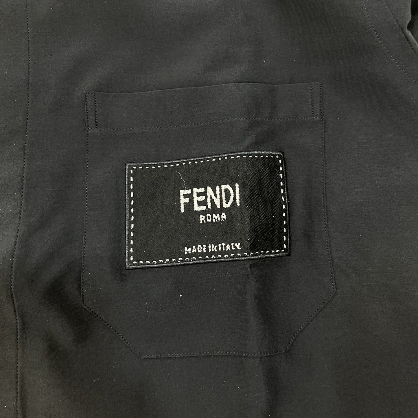 Fendi Logo Patch Long Sleeved Shirt | Designer code: FS0585A9RT | Luxury Fashion Eshop | Lamode.com.hk