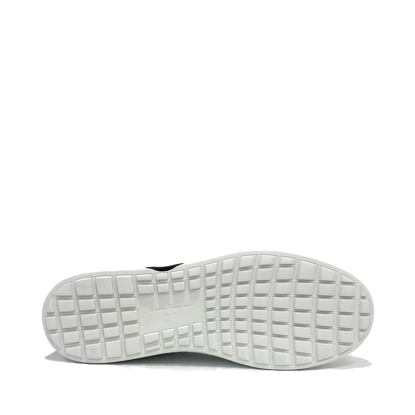 Salvatore Ferragamo Gancini Lace Up Sneakers | Designer code: 747213 | Luxury Fashion Eshop | Lamode.com.hk