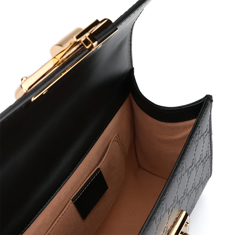 Gucci Padlock Gucci Small Signature Shoulder Bag | Designer code: 409487CWC1G | Luxury Fashion Eshop | Lamode.com.hk