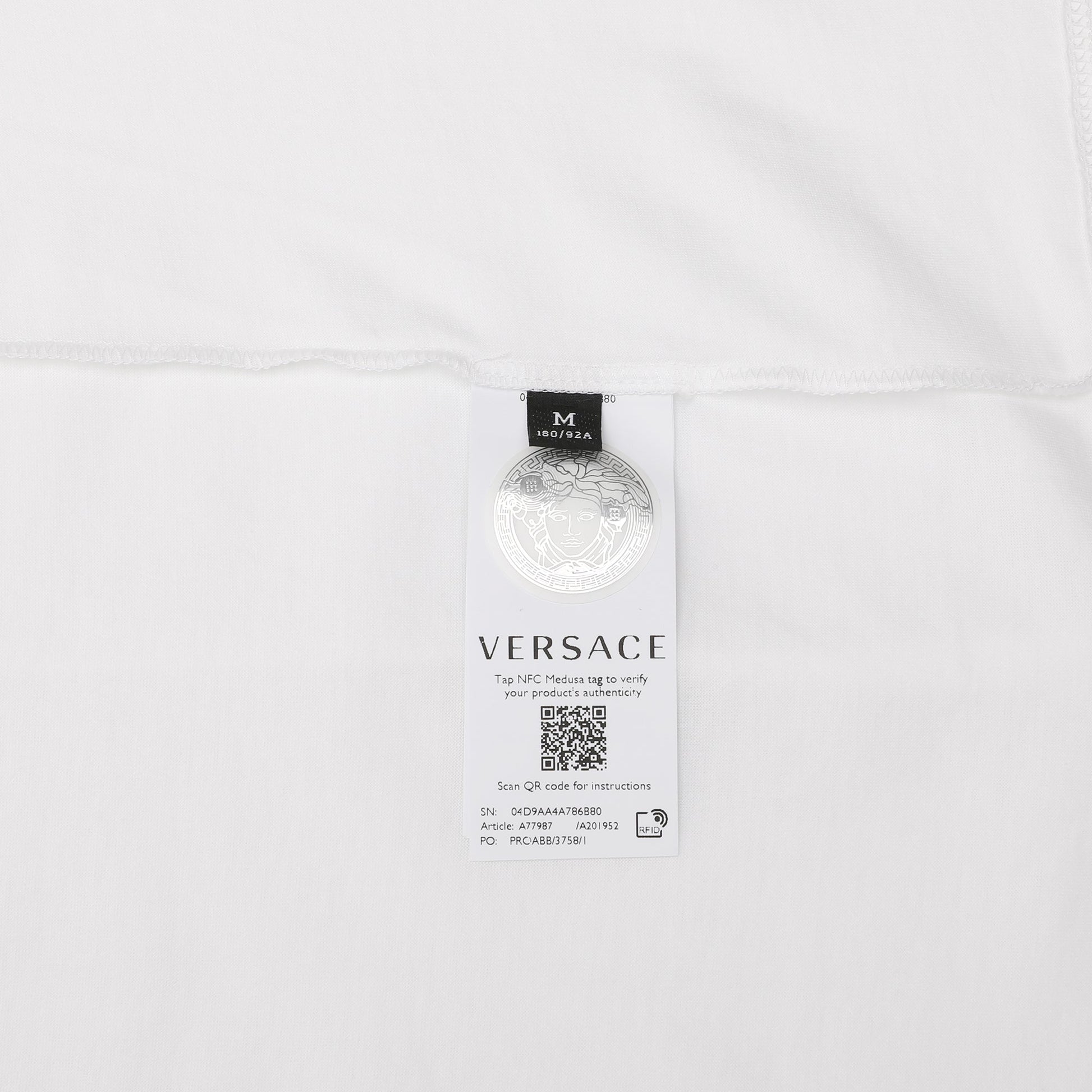 Versace Medusa Logo T-shirt | Designer code: A77987A201952 | Luxury Fashion Eshop | Lamode.com.hk