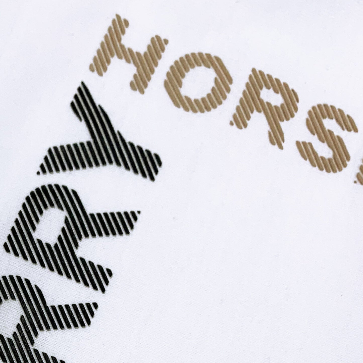 Burberry Horseferry Print T-shirt | Designer code: 8064473 | Luxury Fashion Eshop | Lamode.com.hk