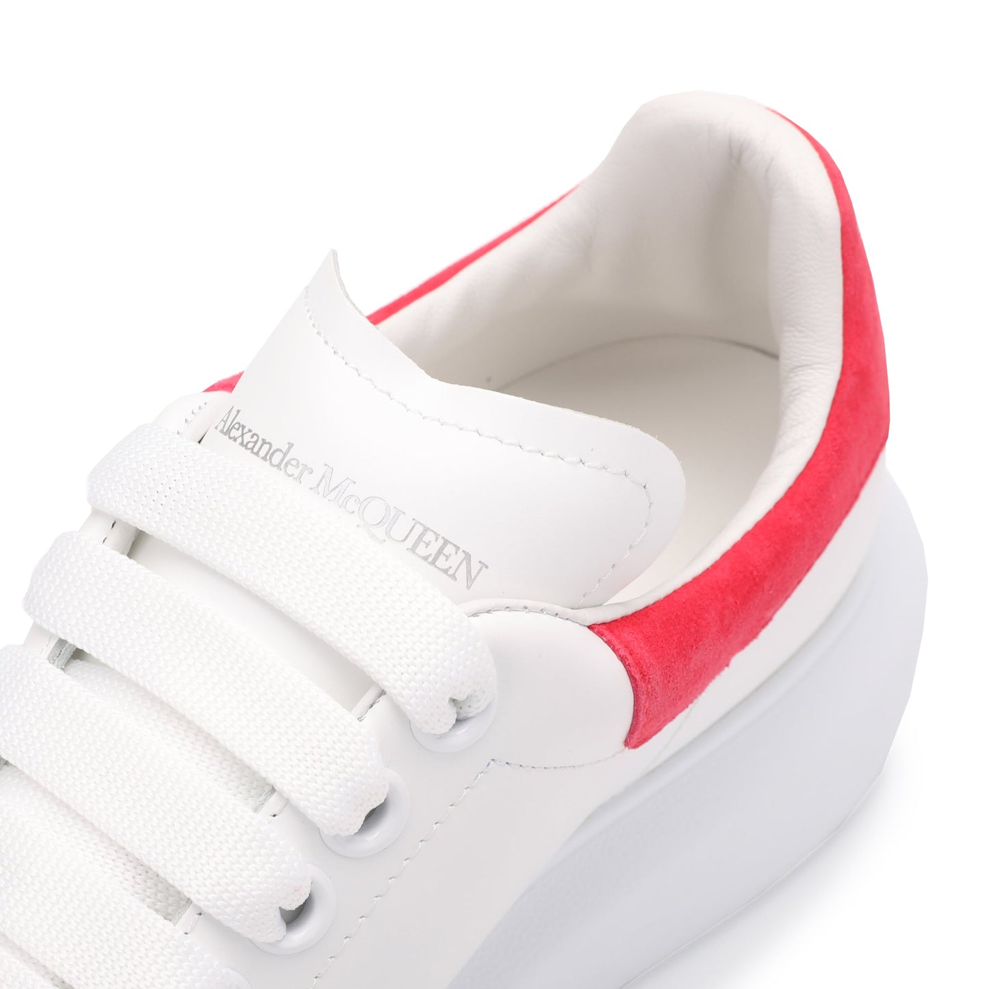 Alexander McQueen Oversized Sneakers | Designer code: 553770WHGP7 | Luxury Fashion Eshop | Lamode.com.hk