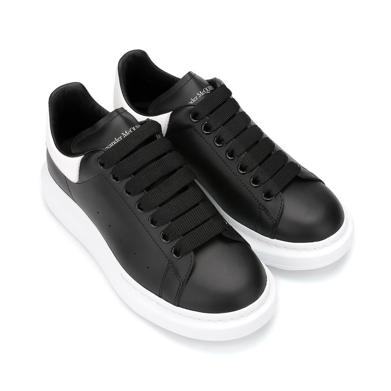 Alexander McQueen Oversized Sneakers | Designer code: 553680WHGP5 | Luxury Fashion Eshop | Lamode.com.hk