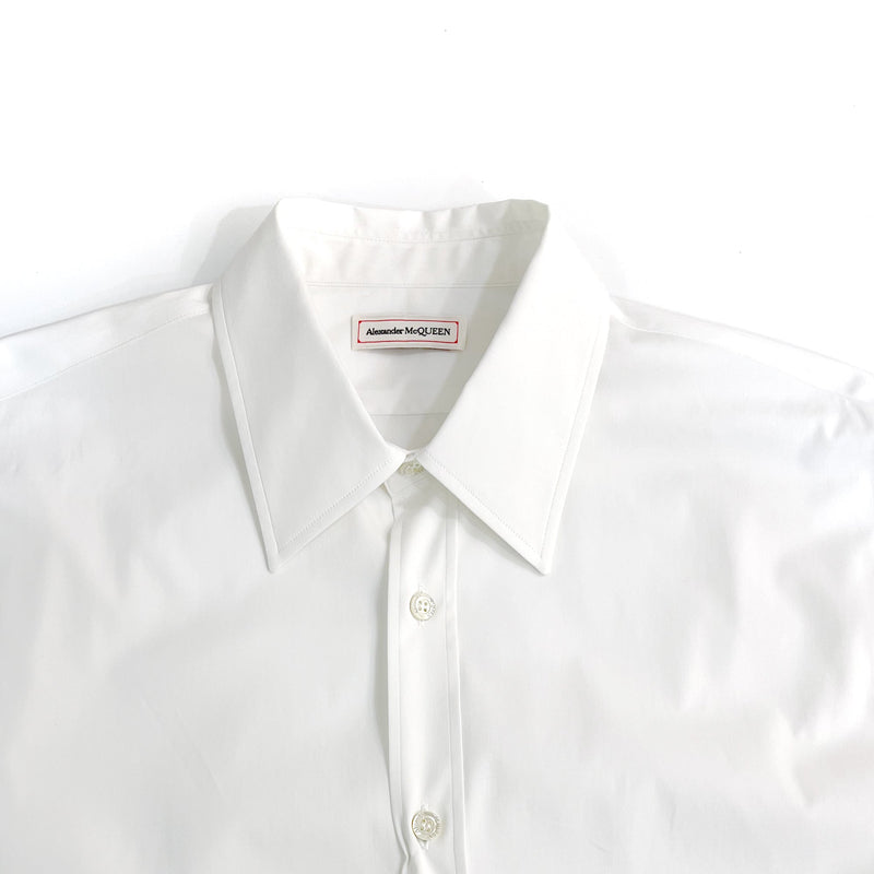 Alexander McQueen White Mcqueen Graffiti Shirt | Designer code: 677866QSN44 | Luxury Fashion Eshop | Lamode.com.hk