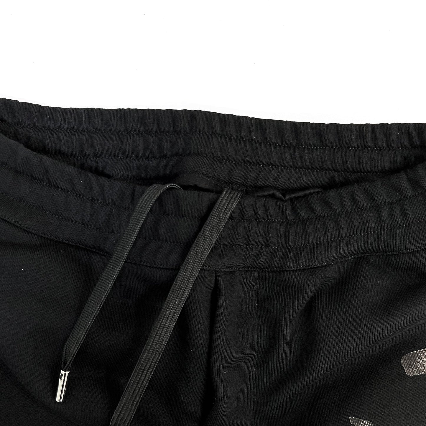 Alexander McQueen Graffiti Logo Printed Shorts | Designer code: 688717QSZ81 | Luxury Fashion Eshop | Lamode.com.hk