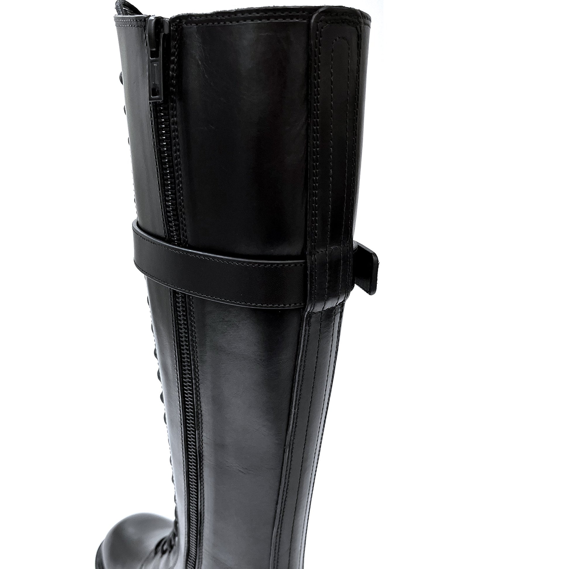 Ann Demeulemeester Buckle Fastening Leather Combat Boots | Designer code: 2102WC04390 | Luxury Fashion Eshop | Lamode.com.hk