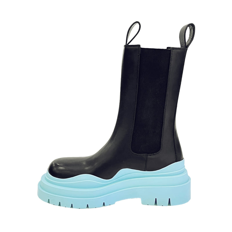 Bottega Veneta Black Leather Tire Boots | Designer code: 630297VBS50 | Luxury Fashion Eshop | Lamode.com.hk