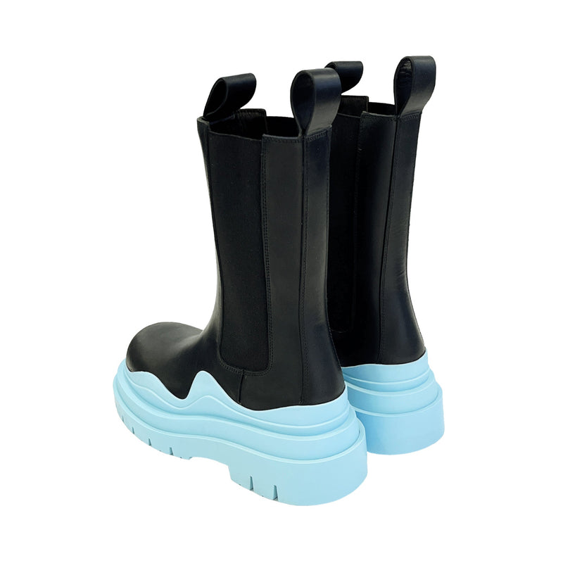 Bottega Veneta Black Leather Tire Boots | Designer code: 630297VBS50 | Luxury Fashion Eshop | Lamode.com.hk