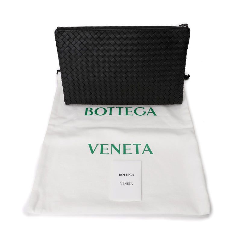 Bottega Veneta Intrecciato Weave Large Pouch | Designer code: 522430V001N | Luxury Fashion Eshop | Lamode.com.hk