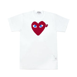 Comme Des Garcons Play Heart Logo T-shirt | Designer code: P1T086 | Luxury Fashion Eshop | Lamode.com.hk