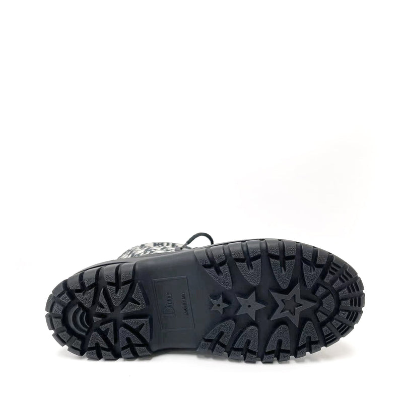 Dior D Venture Lace Up Boots | Designer code: KCI663OBJ | Luxury Fashion Eshop | Lamode.com.hk