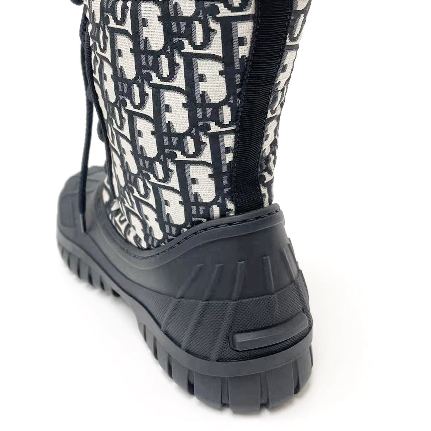 Dior D Venture Lace Up Boots | Designer code: KCI663OBJ | Luxury Fashion Eshop | Lamode.com.hk
