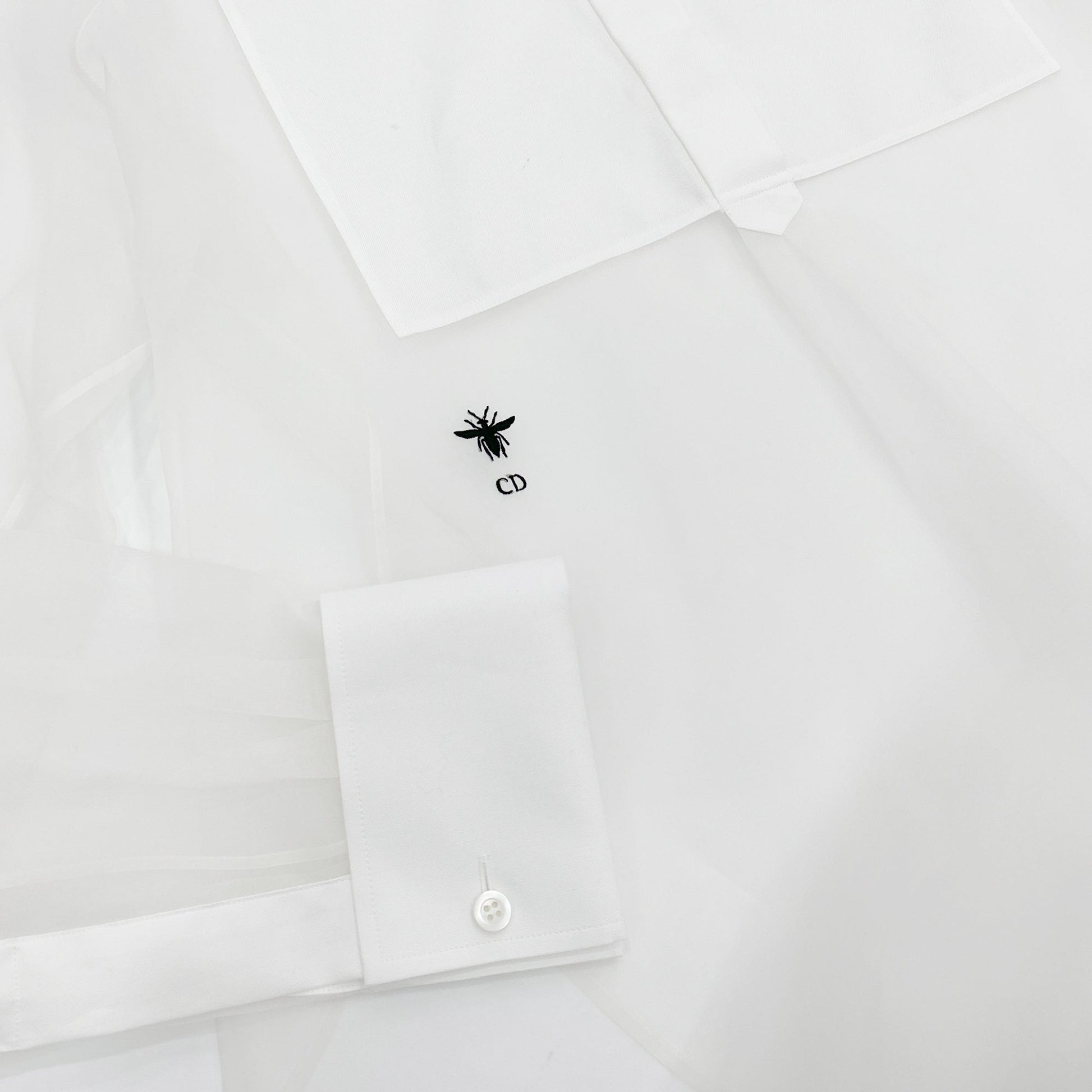 Dior Shirt With Bee | Designer code: 211B82A6133 | Luxury Fashion Eshop | Lamode.com.hk