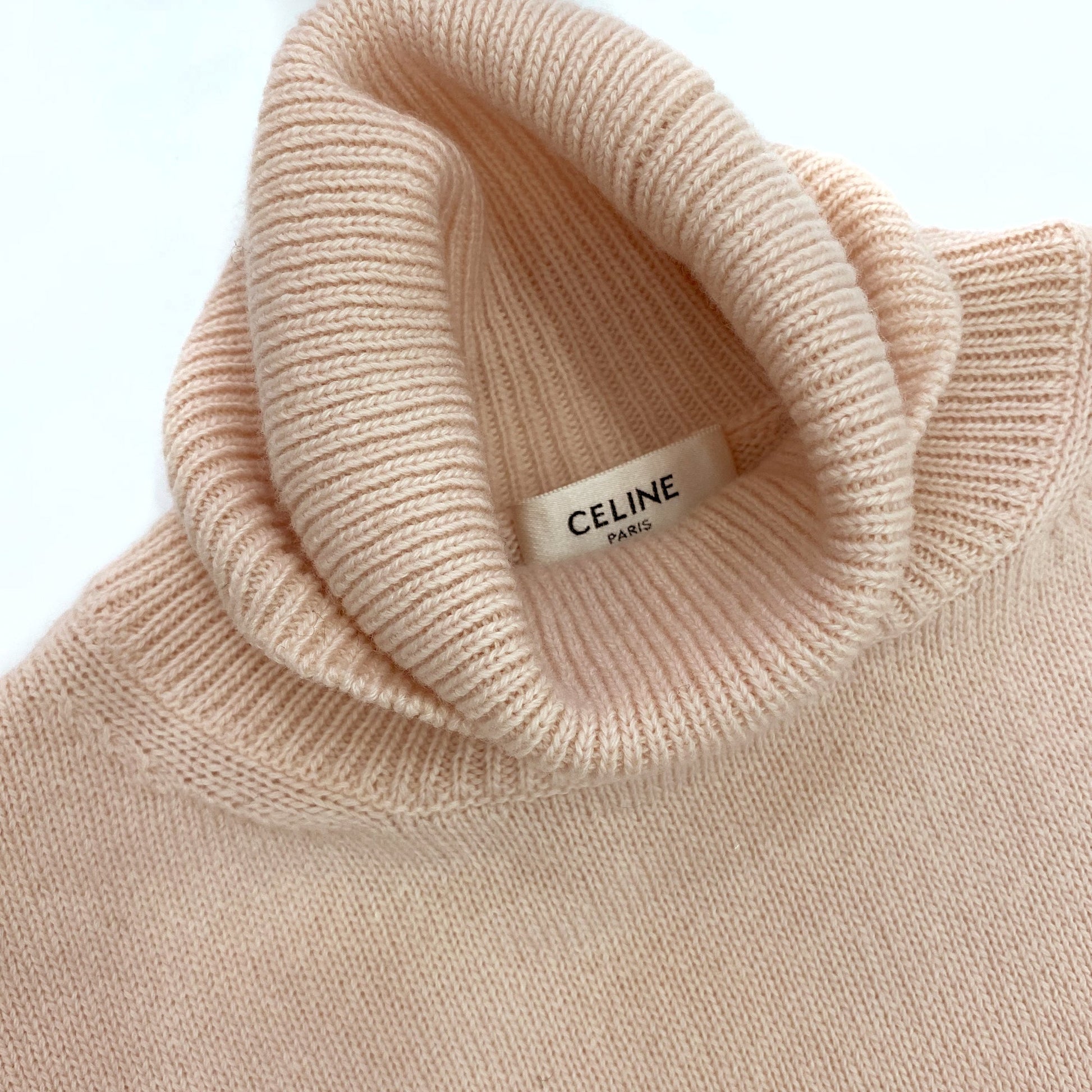 Celine Turtleneck Sweater | Designer code: 2A64P152I | Luxury Fashion Eshop | Lamode.com.hk