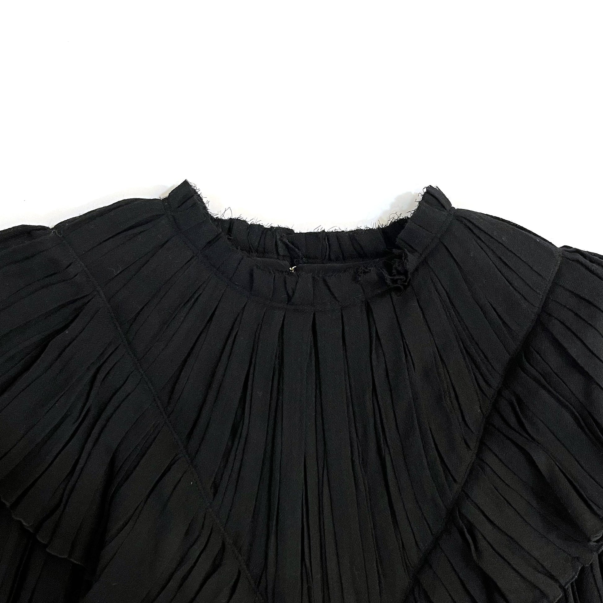 Chloe Pleated Shirt | Designer code: CHC21WHT05061 | Luxury Fashion Eshop | Lamode.com.hk