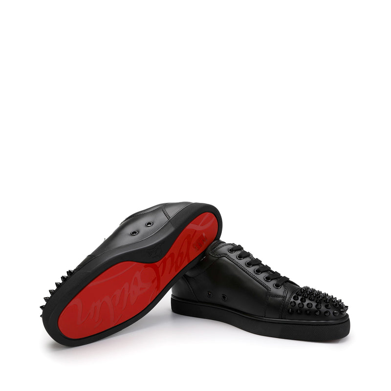 Christian Louboutin Louis Junior Spikes Sneakers | Designer code: 1130573 | Luxury Fashion Eshop | Lamode.com.hk