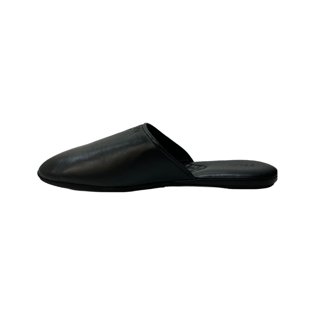 Fendi Embossed Logo Leather Slippers | Designer code: 7P1422NBA | Luxury Fashion Eshop | Lamode.com.hk