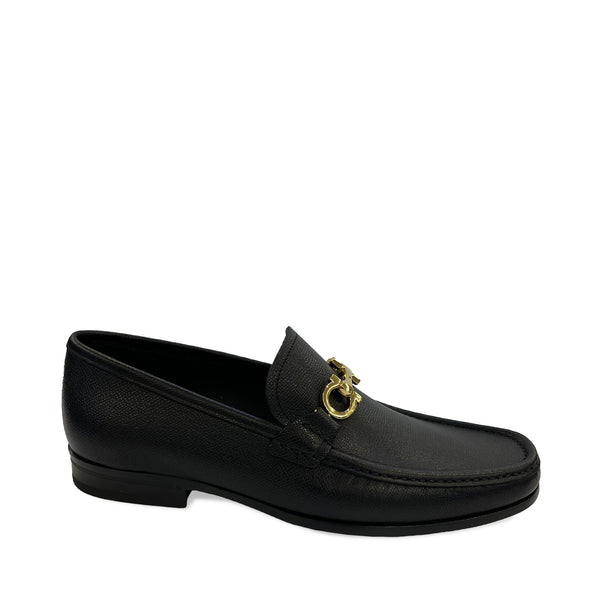 Salvatore Ferragamo Moccasin With Ganicini Reversible Ornament | Designer code: 740679 | Luxury Fashion Eshop | Lamode.com.hk