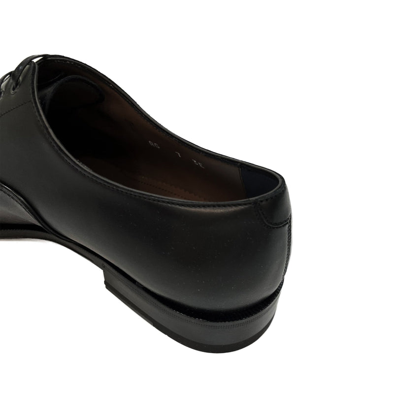 Salvatore Ferragamo Oxford Shoe | Designer code: 745215 | Luxury Fashion Eshop | Lamode.com.hk