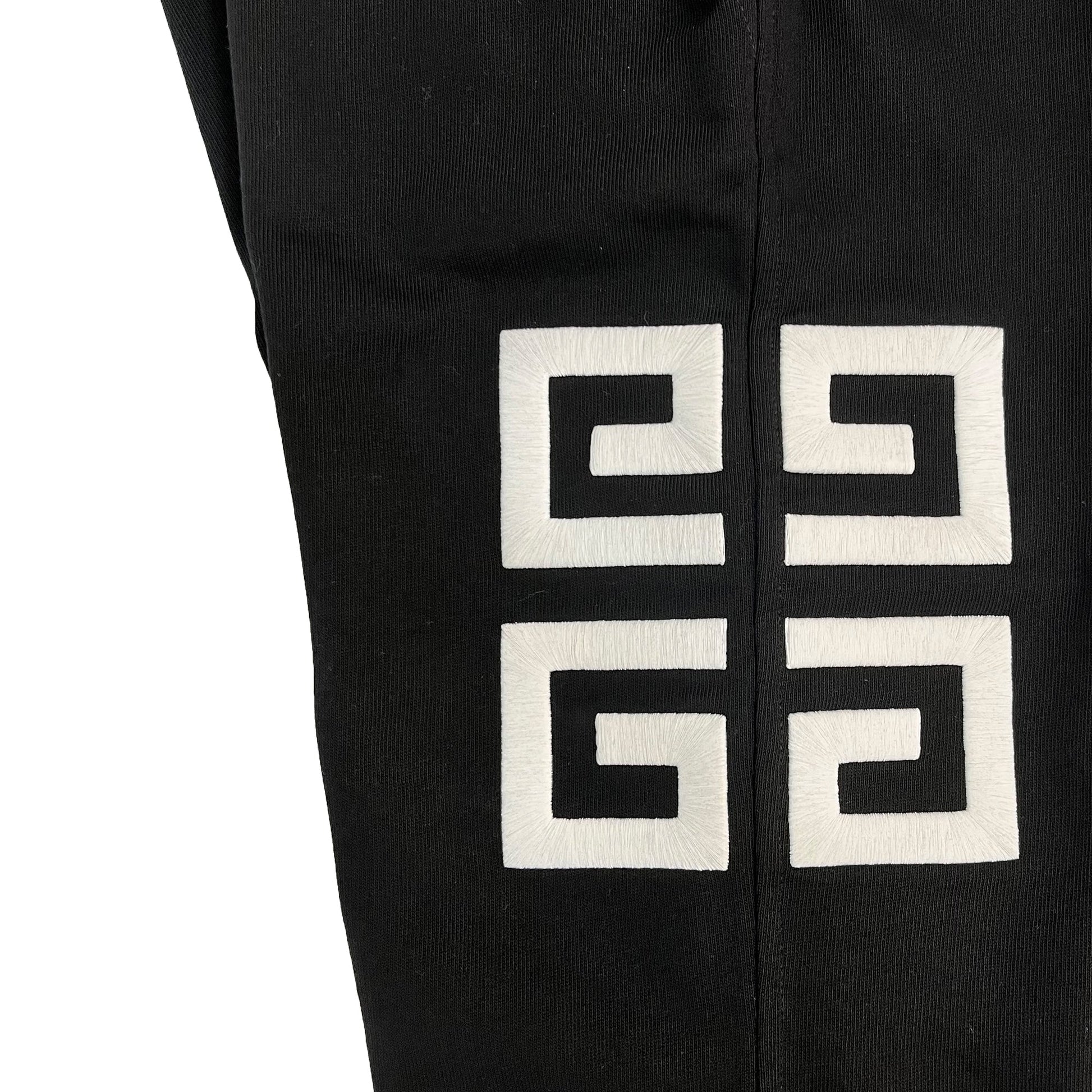 Givenchy 4G Logo Tapered Trackpants | Designer code: BM50WB3Y6U | Luxury Fashion Eshop | Lamode.com.hk