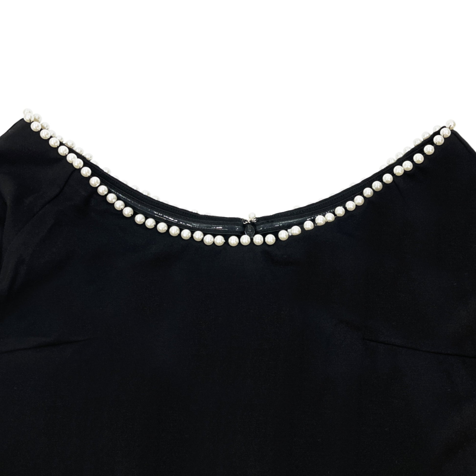 Label Mirror Dress With Pearl Details | Designer code: LM2022SS022 | Luxury Fashion Eshop | Lamode.com.hk