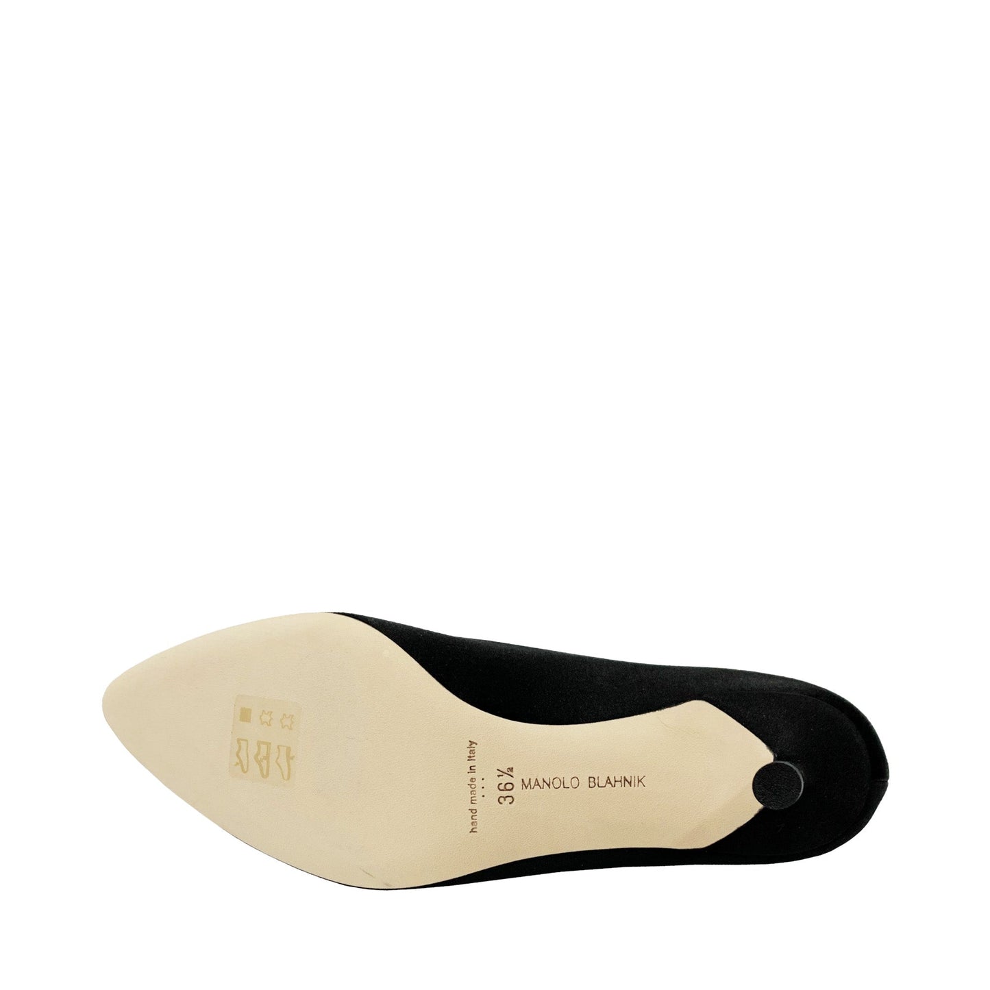Manolo Blahnik Satin Jewel Buckle Pumps | Designer code: 9XX0316 | Luxury Fashion Eshop | Lamode.com.hk