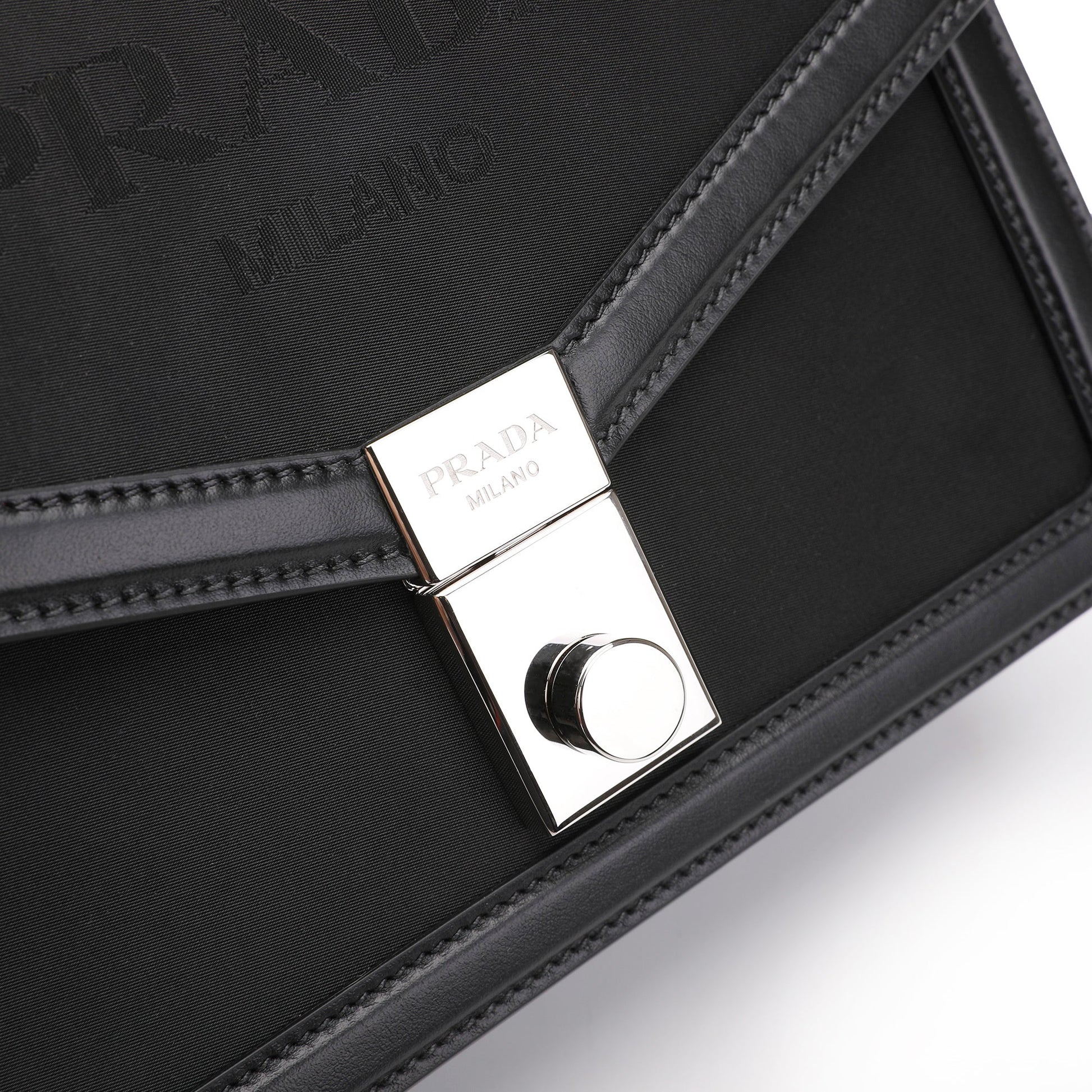 Prada Logo Embossed Crossbody Bag | Designer code: 1BD253VCOH2DLM | Luxury Fashion Eshop | Lamode.com.hk