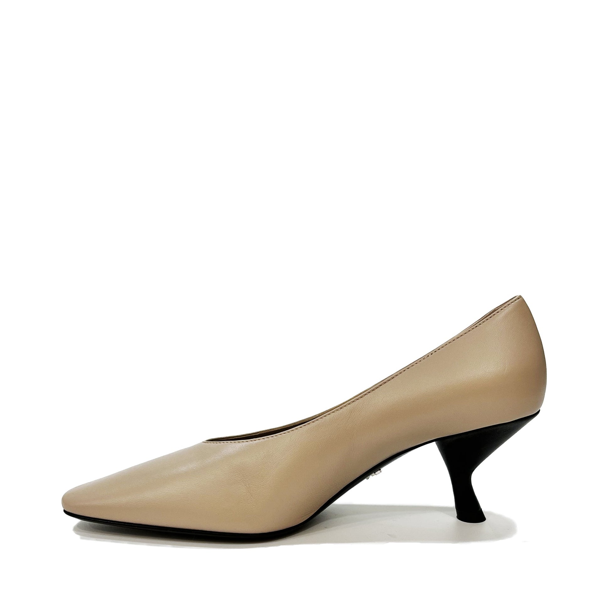 Prada Almond Toe Pump | Designer code: 1I409MF065038 | Luxury Fashion Eshop | Lamode.com.hk