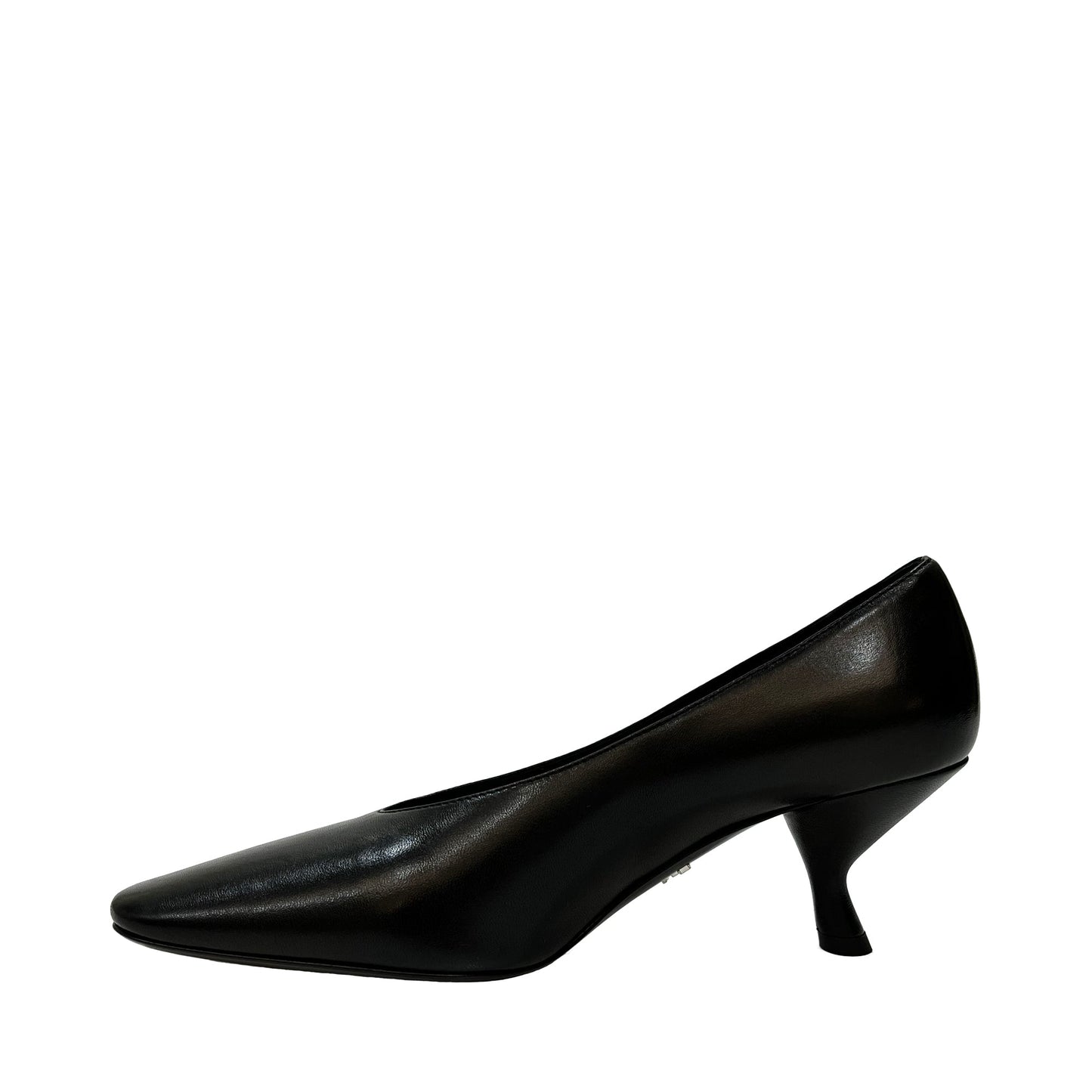 Prada Almond Toe Pump | Designer code: 1I409MF065038 | Luxury Fashion Eshop | Lamode.com.hk