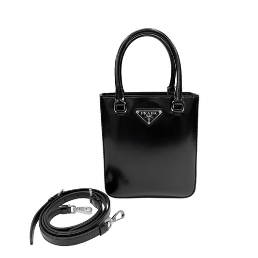 Prada Triangle Plaque Tote Bag | Designer code: 1BA331VOOOZO6 | Luxury Fashion Eshop | Lamode.com.hk