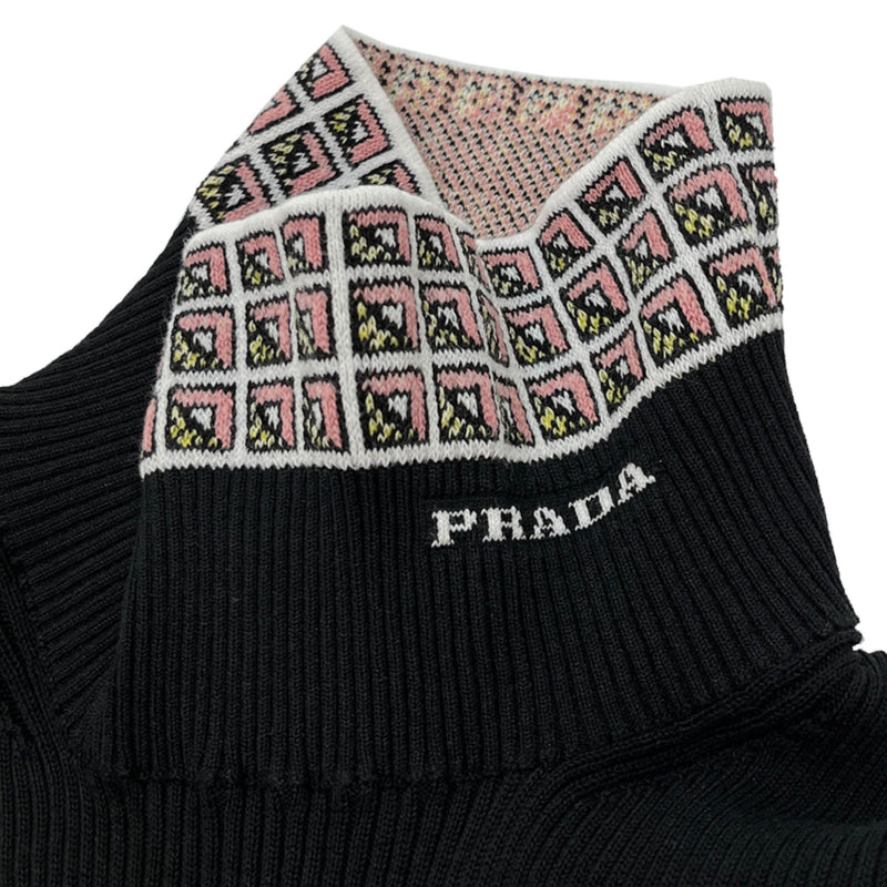 Prada Jacquard Motif Turtleneck Sweater | Designer code: UMR527S22211IS | Luxury Fashion Eshop | Lamode.com.hk