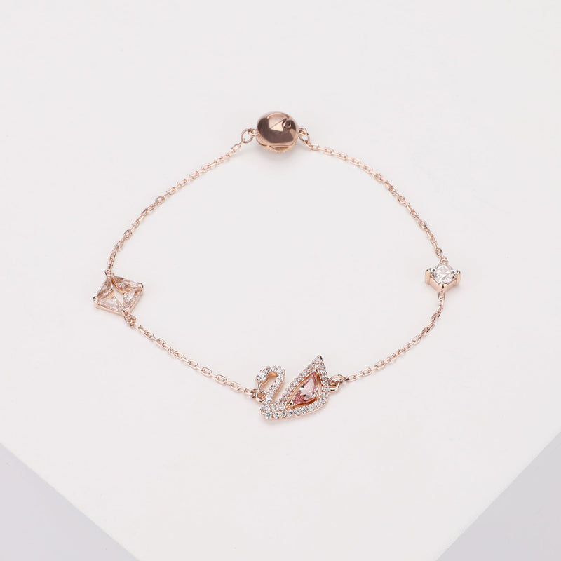 Swarovski Dazzling Swan Bracelet Designer code 5472271 Luxury