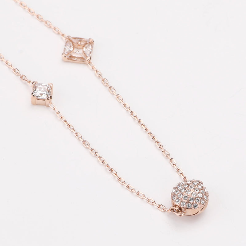 Swarovski Dazzling Swan Bracelet Designer code 5472271 Luxury Fashion Eshop Lamode .hk La Mode