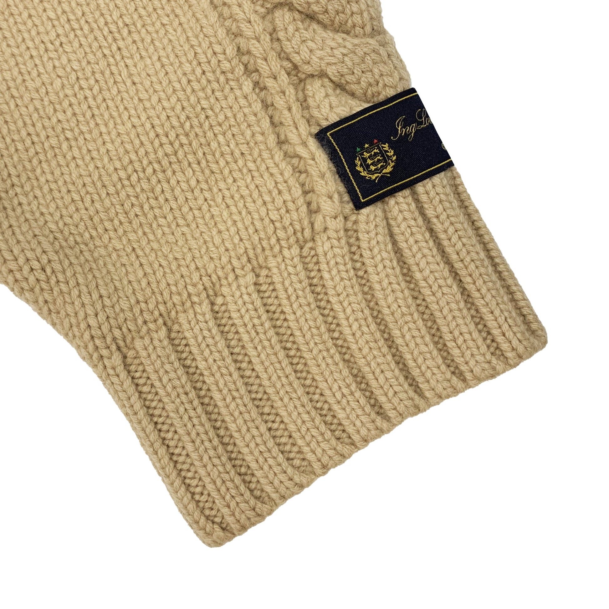 We11done Cable Knitted Sweater | Designer code: WDKT322642 | Luxury Fashion Eshop | Lamode.com.hk